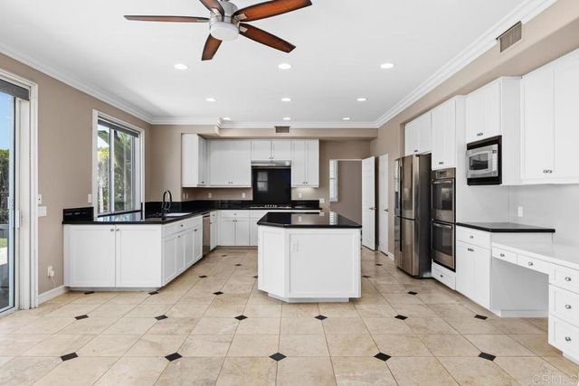 5116 White Emerald Drive, San Diego, CA 92130