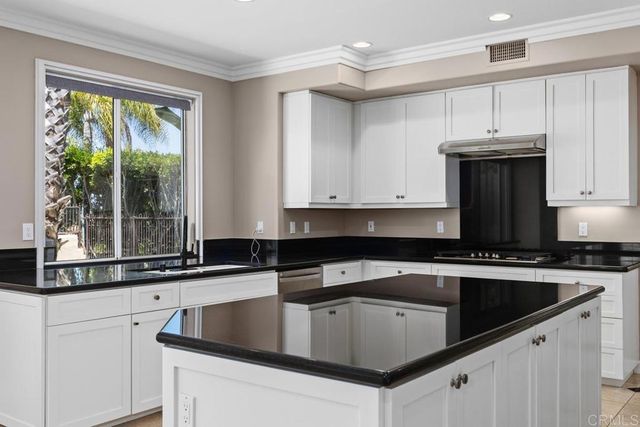 5116 White Emerald Drive, San Diego, CA 92130