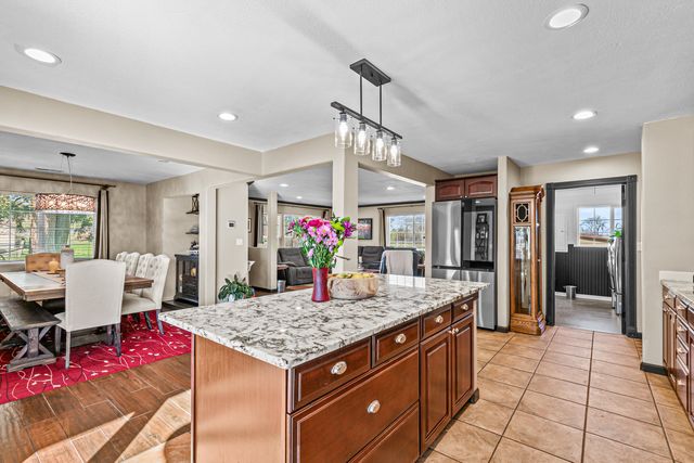 3985 Calhoun Road, Medford, OR 97501