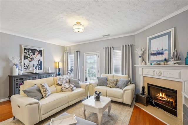 660 Kenridge Drive, Suwanee, GA 30024