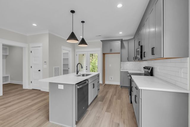 416 Mountain View Ct, Smyrna, TN 37167