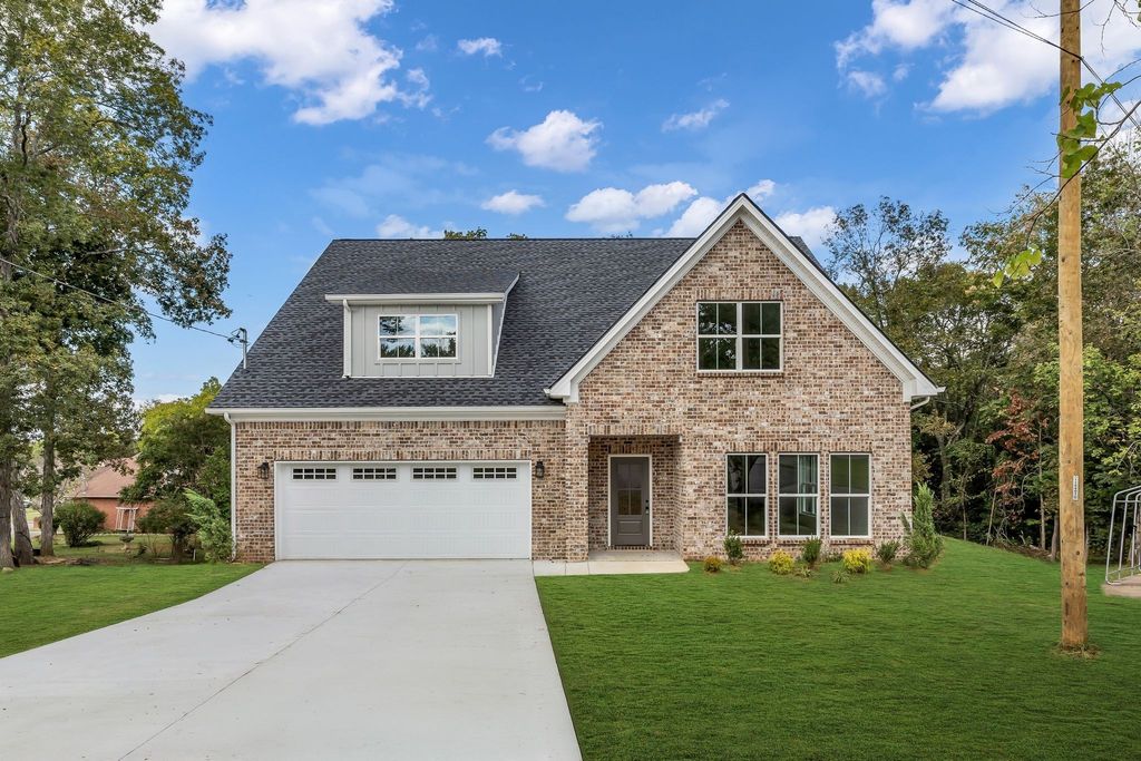 416 Mountain View Ct, Smyrna, TN 37167