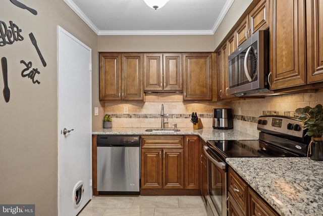 3029 HARBOUR DR, Palmyra, NJ 08065