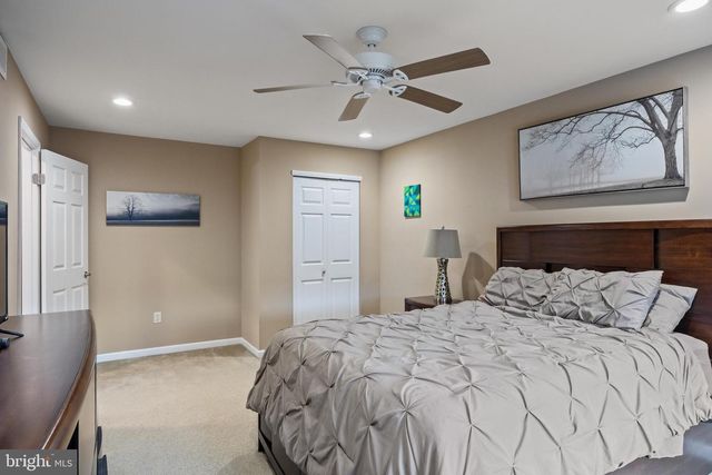 3029 HARBOUR DR, Palmyra, NJ 08065