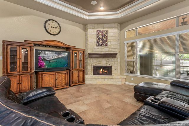 133 Copper Ridge, La Vernia, TX 78121