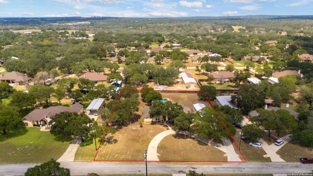 133 Copper Ridge, La Vernia, TX 78121