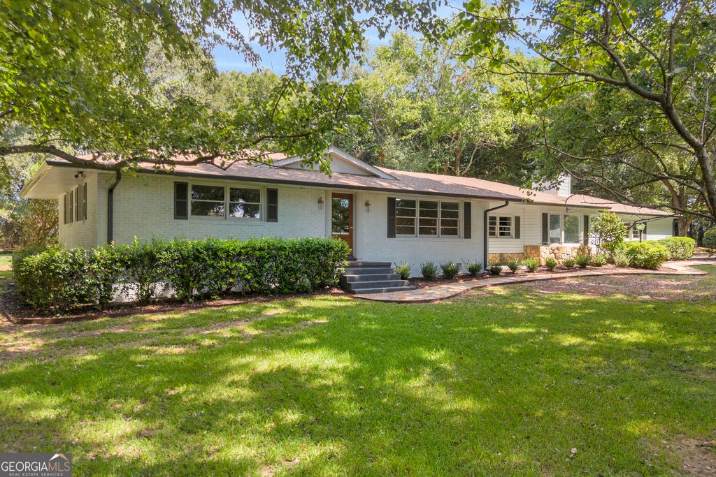 921 Highway 72 E, Comer, GA 30629