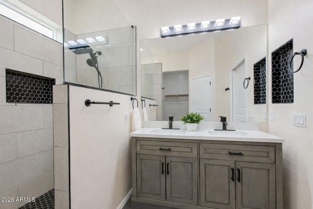 8297 S DESERT PRESERVE Court, Gold Canyon, AZ 85118