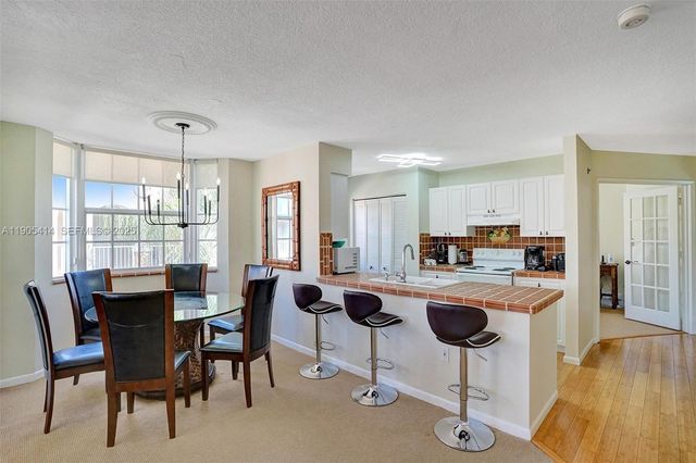 19877 E Country Club Drive 3607, Aventura, FL 33180