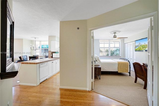 19877 E Country Club Drive 3607, Aventura, FL 33180
