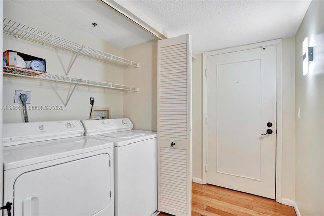 19877 E Country Club Drive 3607, Aventura, FL 33180