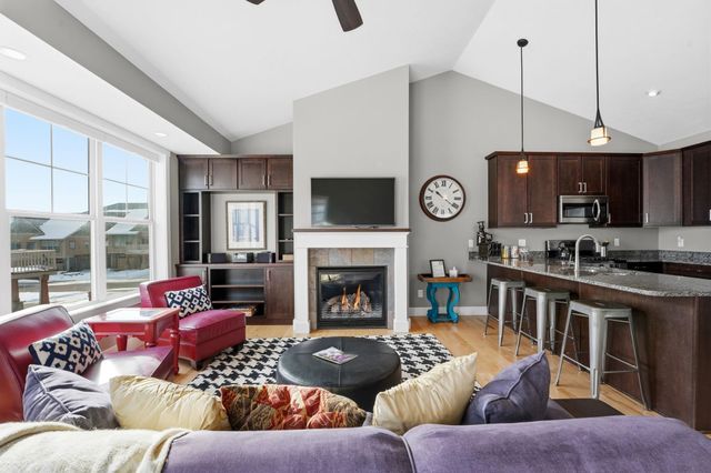 13802 S West Bayshore Drive, Traverse City, MI 49684