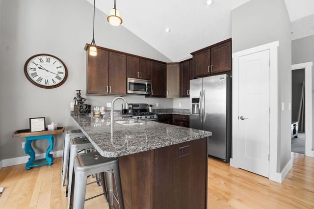 13802 S West Bayshore Drive, Traverse City, MI 49684