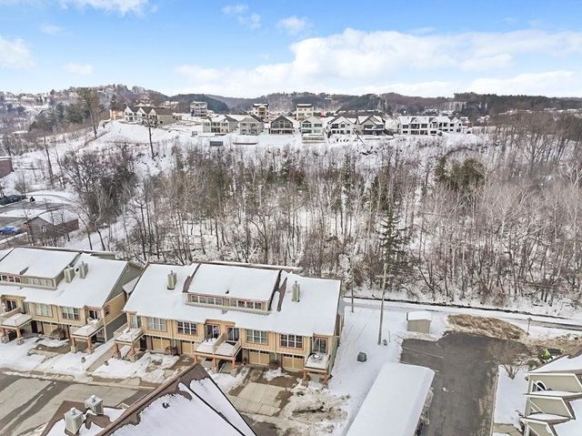 13802 S West Bayshore Drive, Traverse City, MI 49684