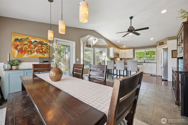 1910 Lenox Court NW, Olympia, WA 98502