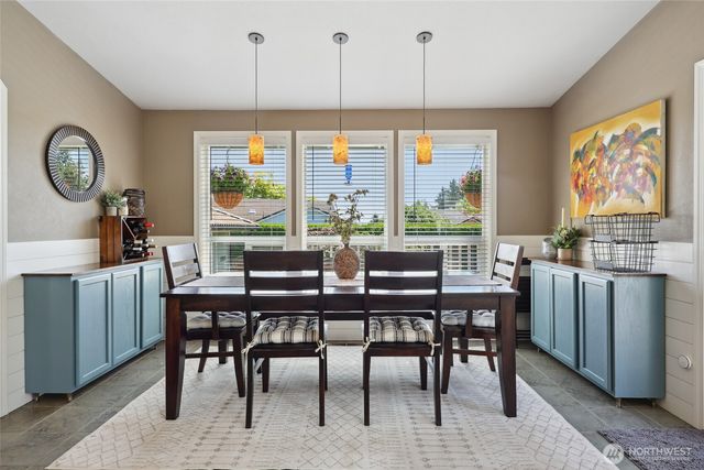 1910 Lenox Court NW, Olympia, WA 98502