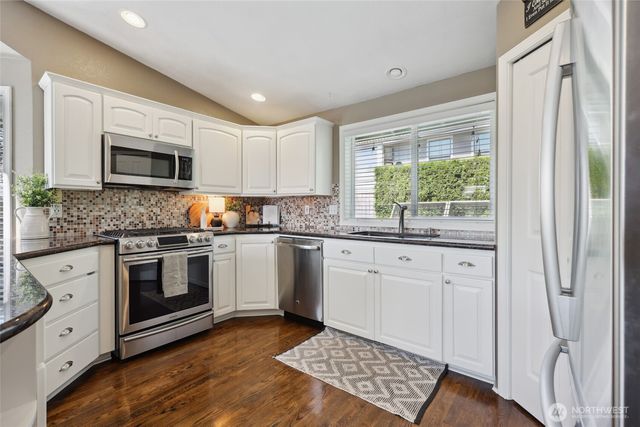 1910 Lenox Court NW, Olympia, WA 98502