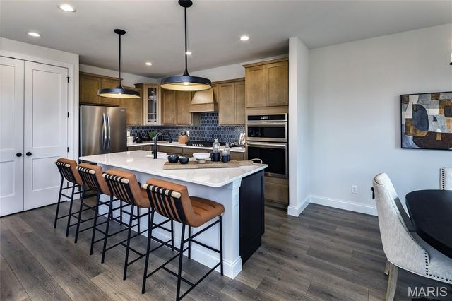 313 Healthy Way, St Charles, MO 63304