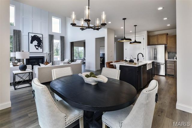 313 Healthy Way, St Charles, MO 63304