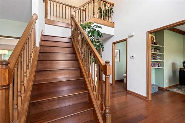 907 Autumn Leaf Drive, Beavercreek, OH 45430
