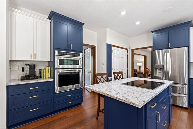 907 Autumn Leaf Drive, Beavercreek, OH 45430