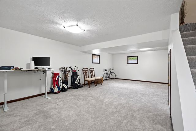 907 Autumn Leaf Drive, Beavercreek, OH 45430