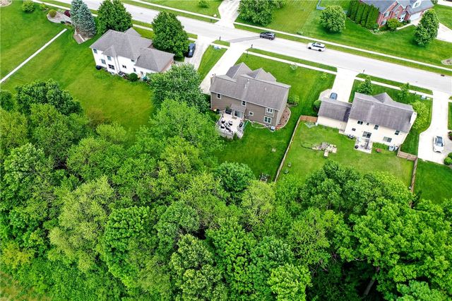 907 Autumn Leaf Drive, Beavercreek, OH 45430