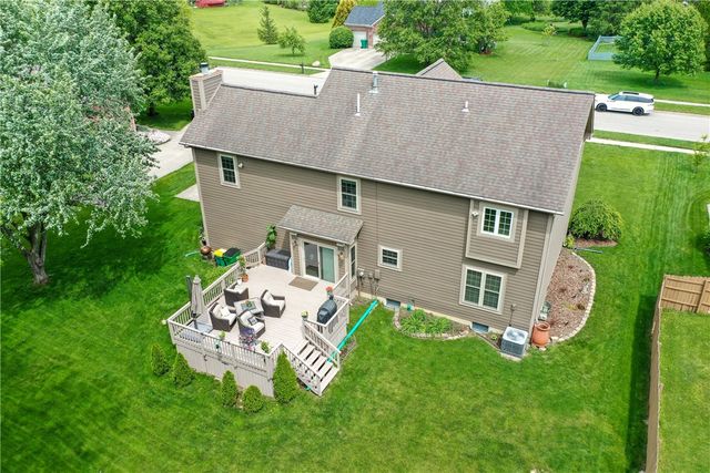 907 Autumn Leaf Drive, Beavercreek, OH 45430