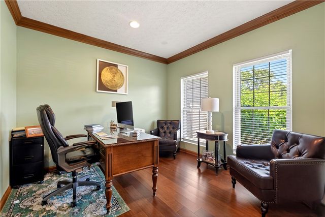 907 Autumn Leaf Drive, Beavercreek, OH 45430