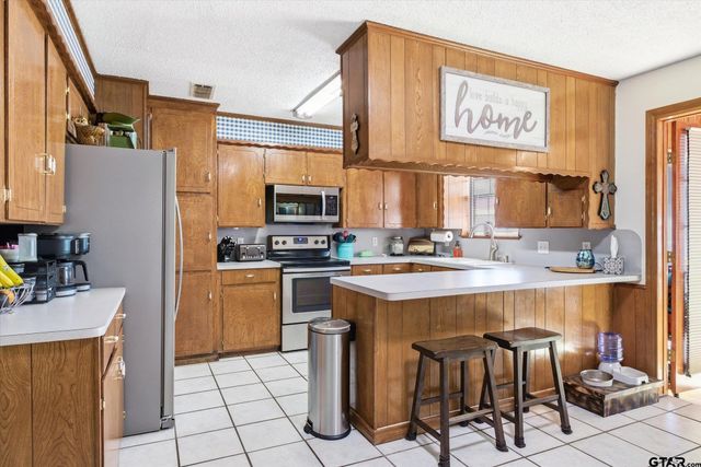 345 Washington, Van, TX 75790