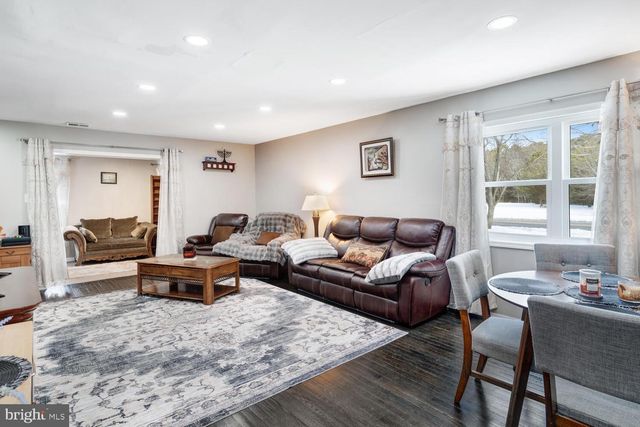 2 VINCENT CT, Little Egg Harbor Twp, NJ 08087