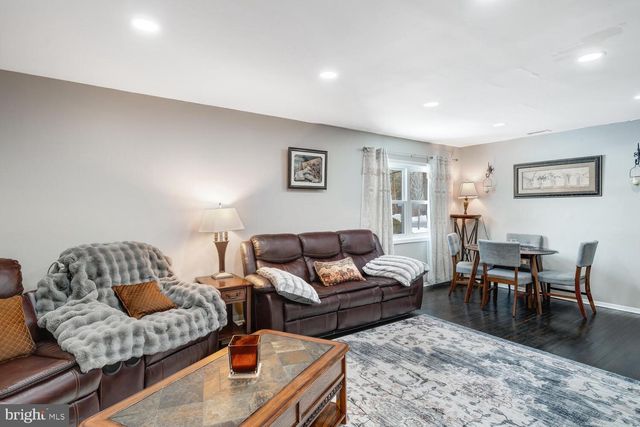 2 VINCENT CT, Little Egg Harbor Twp, NJ 08087