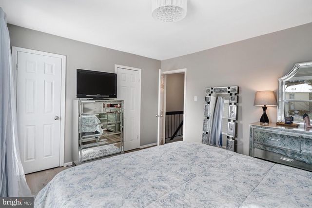 2 VINCENT CT, Little Egg Harbor Twp, NJ 08087