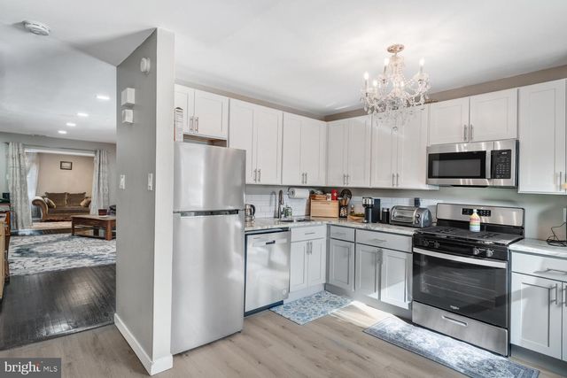 2 VINCENT CT, Little Egg Harbor Twp, NJ 08087