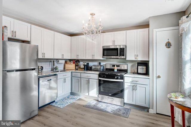 2 VINCENT CT, Little Egg Harbor Twp, NJ 08087