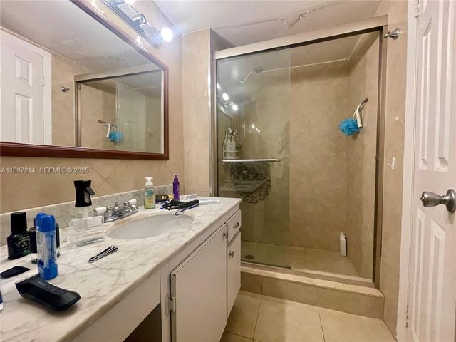 2750 NE 183rd Street 2308, Aventura, FL 33160