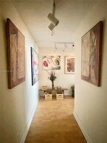 2750 NE 183rd Street 2308, Aventura, FL 33160