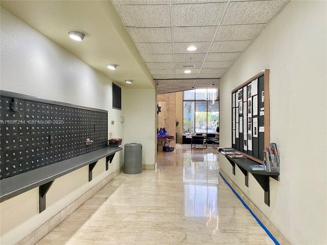 2750 NE 183rd Street 2308, Aventura, FL 33160