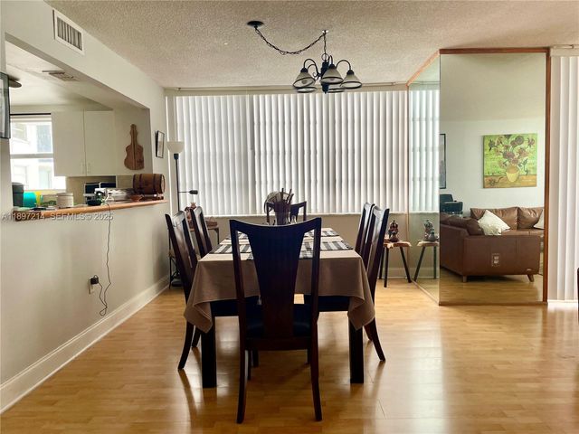 2750 NE 183rd Street 2308, Aventura, FL 33160