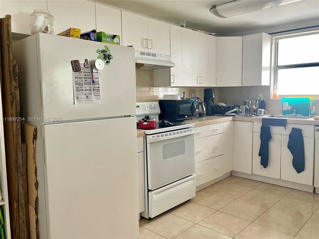 2750 NE 183rd Street 2308, Aventura, FL 33160