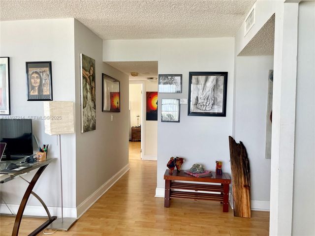2750 NE 183rd Street 2308, Aventura, FL 33160