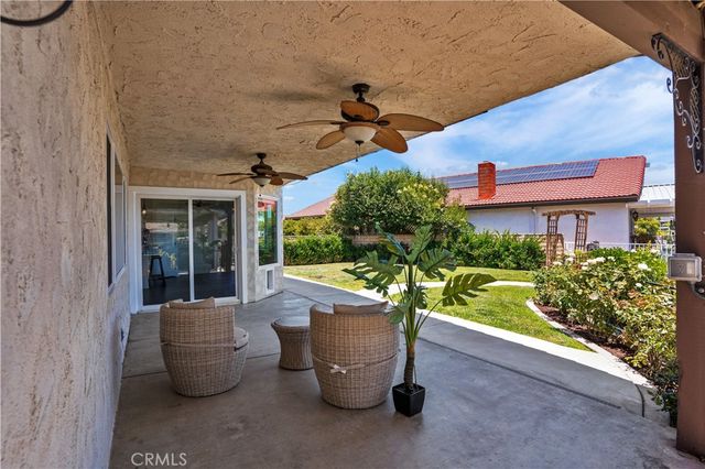 24020 Continental Drive, Canyon Lake, CA 92587