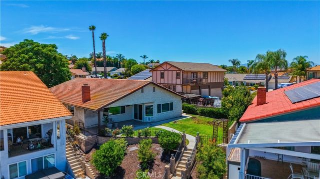 24020 Continental Drive, Canyon Lake, CA 92587
