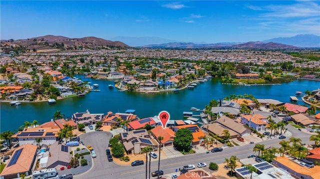 24020 Continental Drive, Canyon Lake, CA 92587