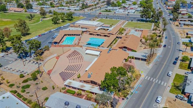 24020 Continental Drive, Canyon Lake, CA 92587