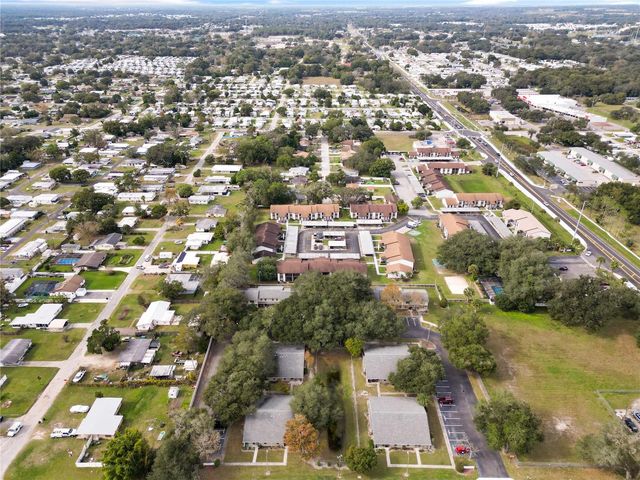 39132 COUNTY ROAD 54 2180, Zephyrhills, FL 33542