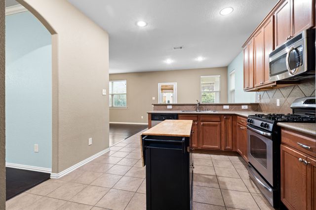 312 Perkins Drive, Argyle, TX 76226