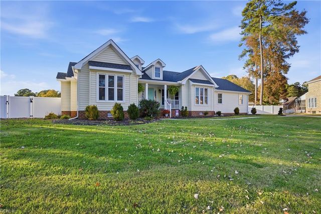 4732 Goshawk DR, Chesapeake, VA 23321