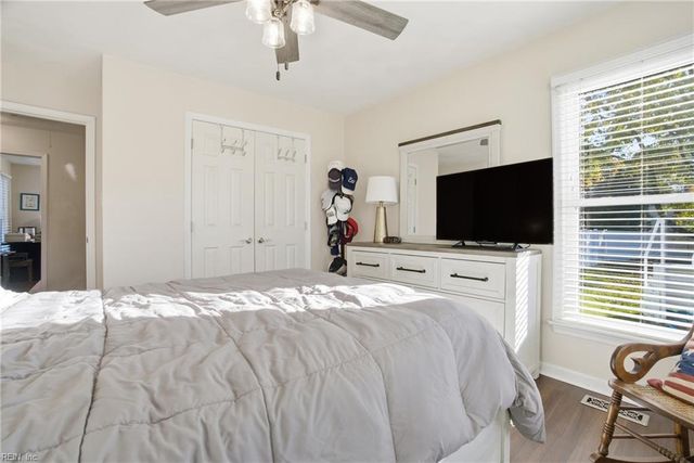 4732 Goshawk DR, Chesapeake, VA 23321