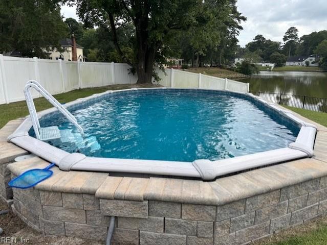 4732 Goshawk DR, Chesapeake, VA 23321